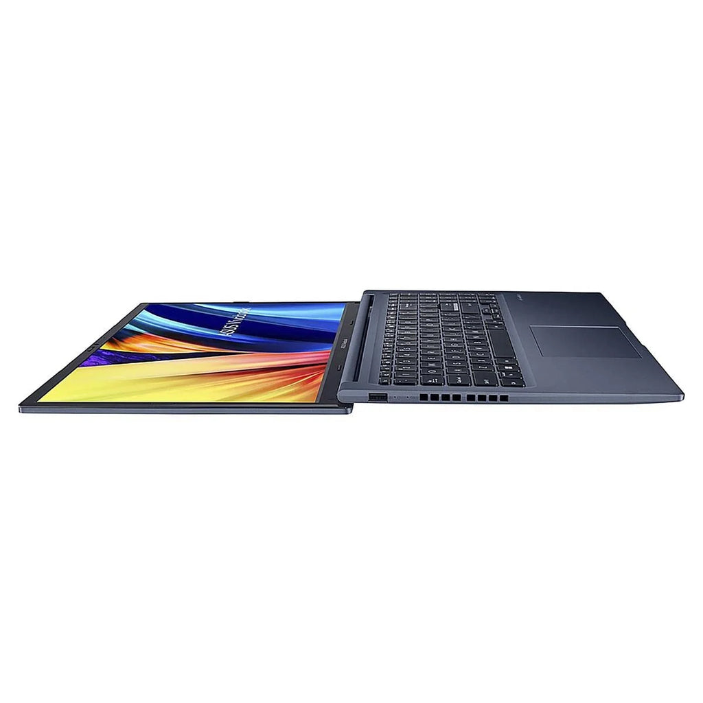 15.6" Full HD Notebook, AMD Ryzen 5, 8GB RAM, 512GB SSD, Windows 11 V139