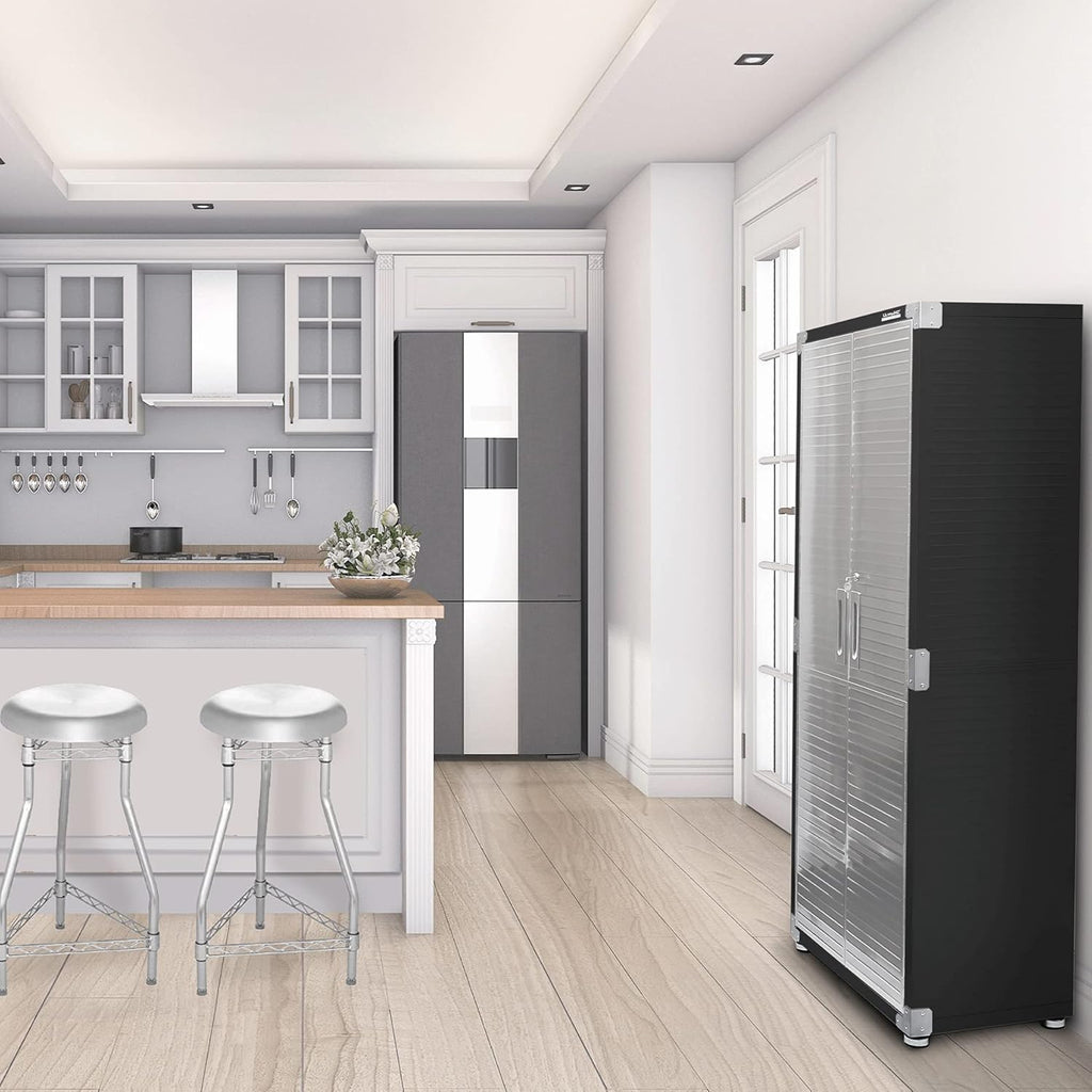 Lockable Steel Storage Cabinet with Adjustable Shelves R319