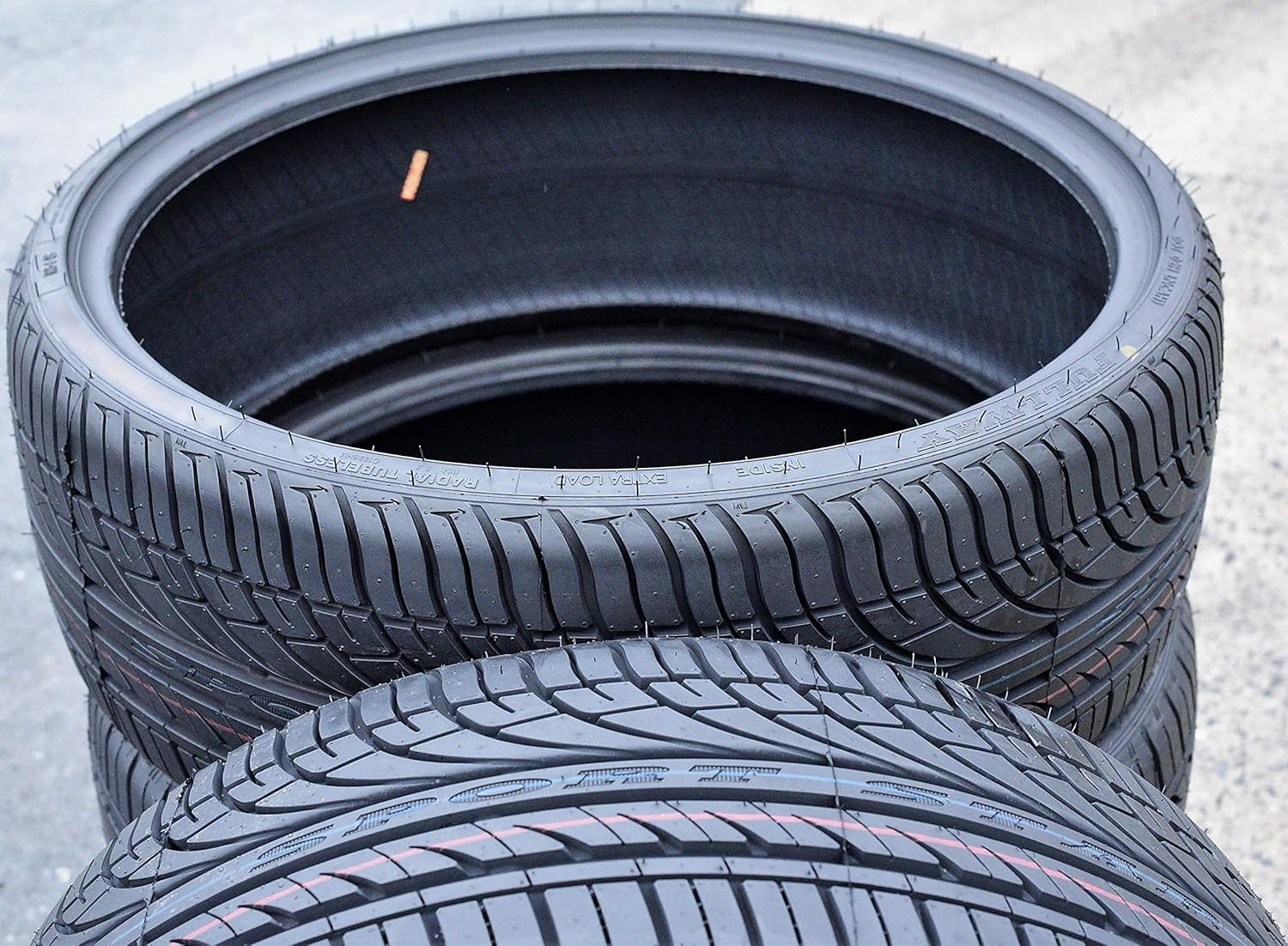 Set of 4 All-Season High Performance Radial Tires 295/25R22 D780