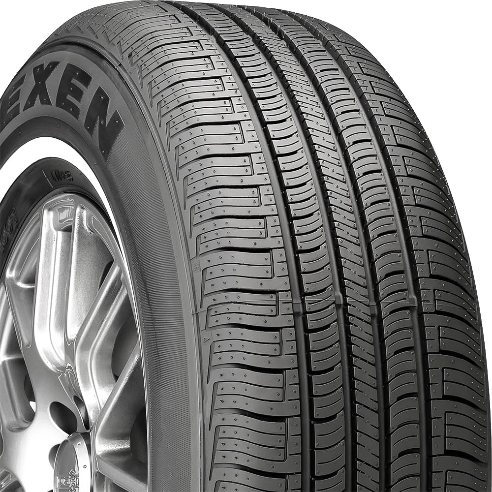 All-Season Radial Tire 215/75R15 M795