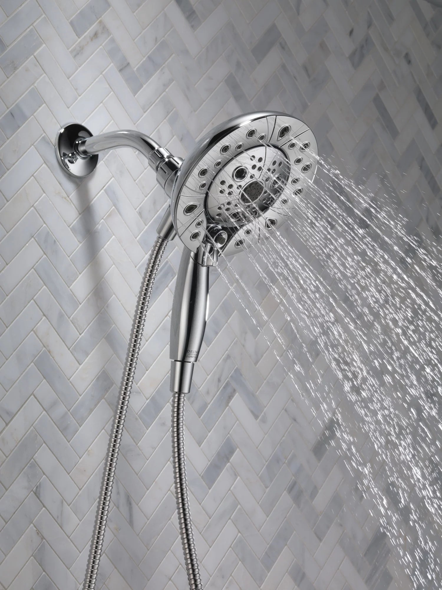 5-Spray Hand Shower and Shower Head Combo in Chrome L5559