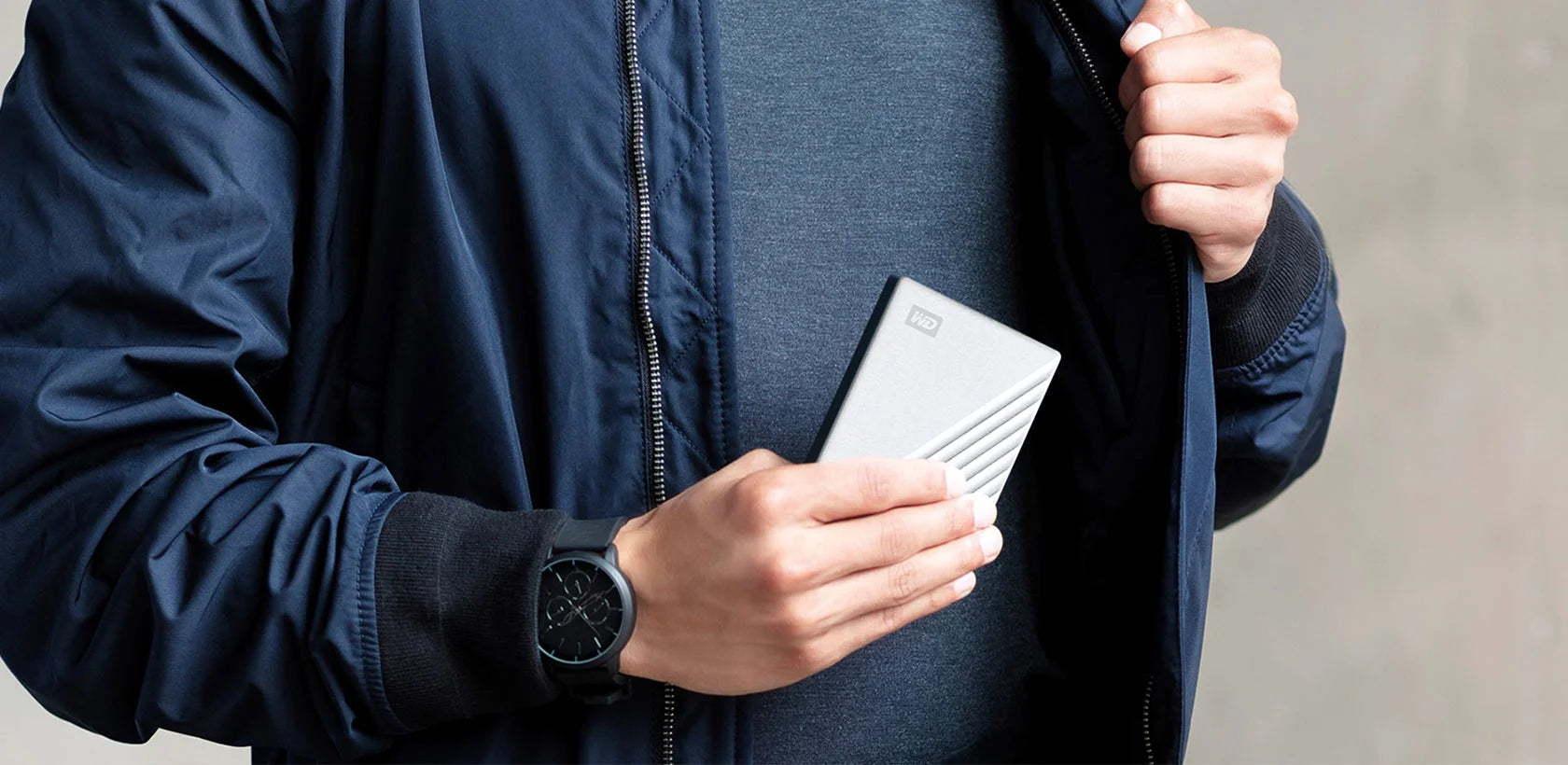 2TB Portable External Hard Drive, Silver I65179