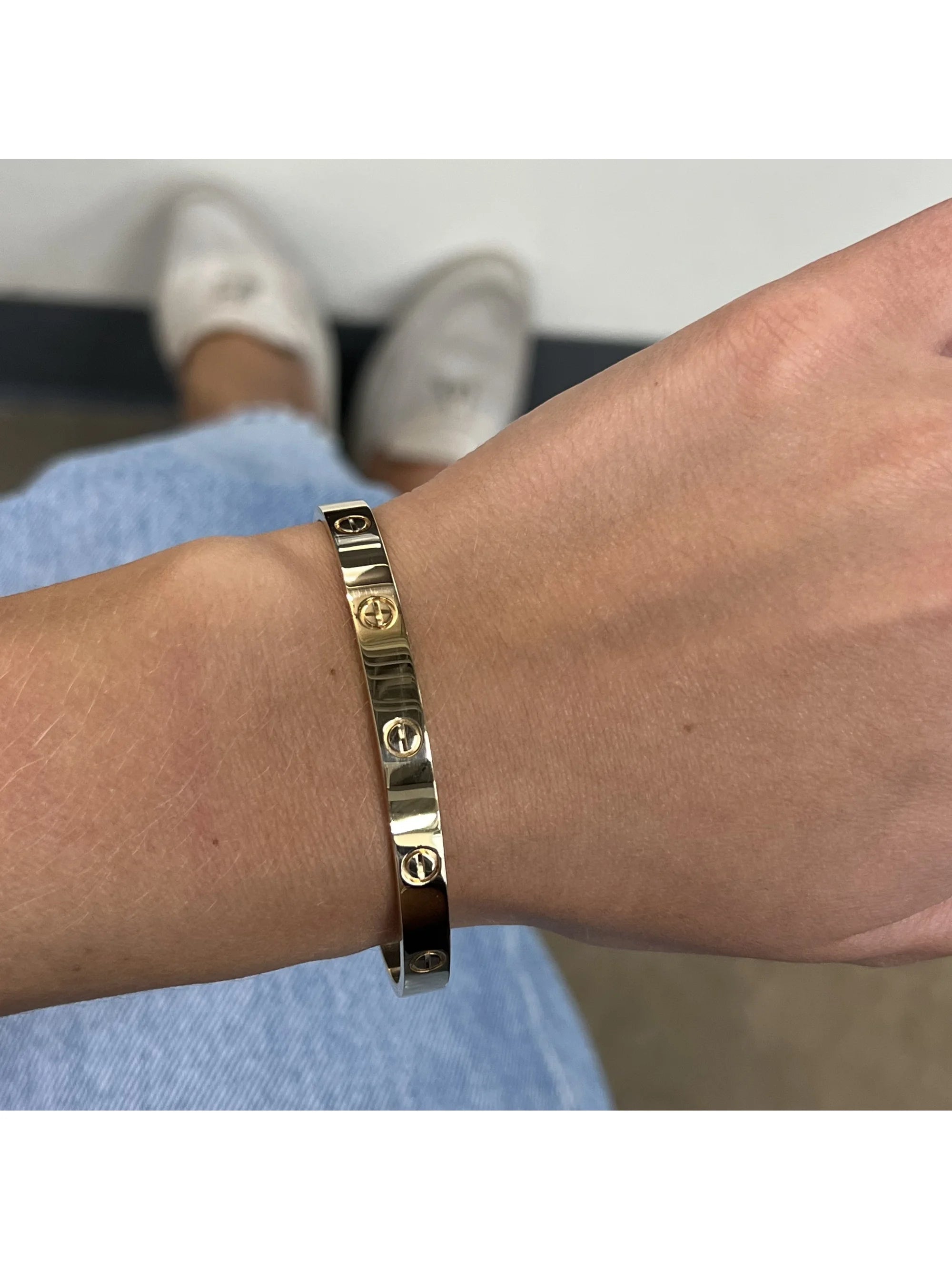 18K Rose Gold Bangle Bracelet Size 17 C944075