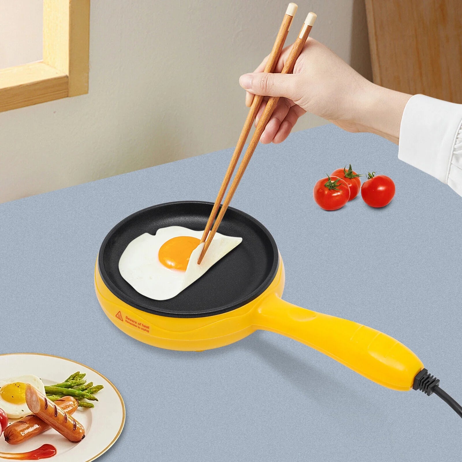 Non-Stick Electric Skillet, 6-Inch Mini Frying Pan B3752