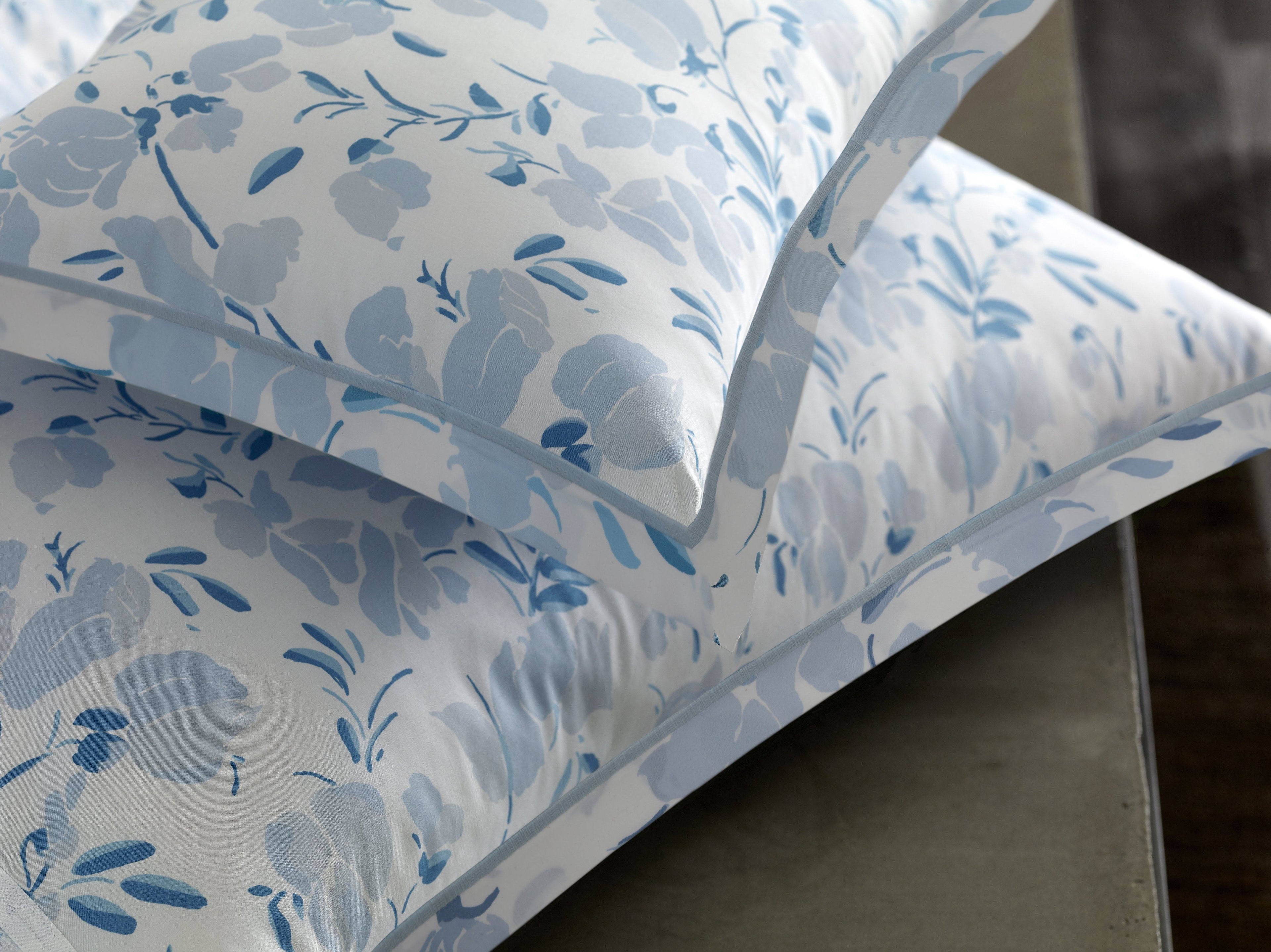 King Sham in Goldenrod L61448
