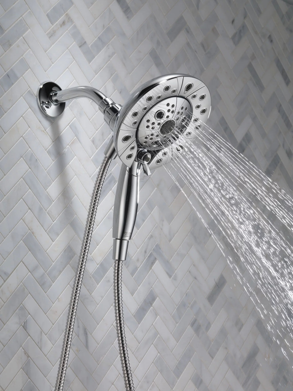 5-Spray Hand Shower and Shower Head Combo in Chrome L5559