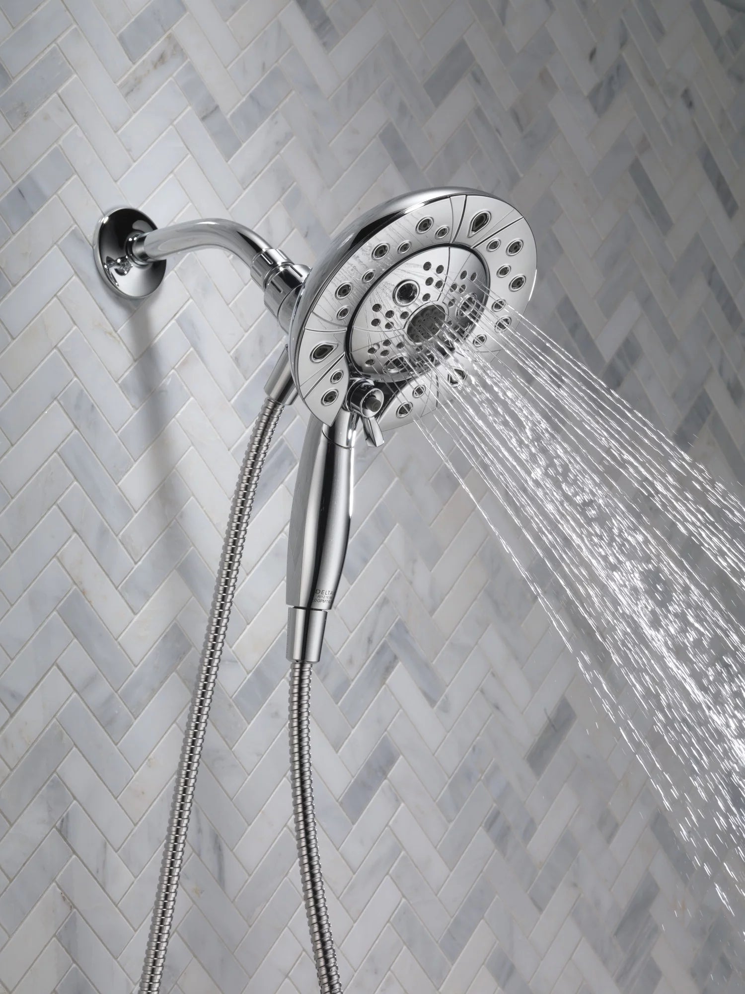 5-Spray Hand Shower and Shower Head Combo in Chrome L5559