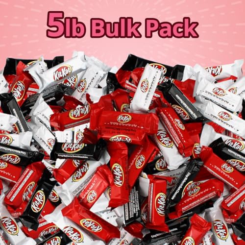 Miniatures Assorted Chocolate and White Creme Wafer Candy Bars, Individually Wrapped, 2lb W367259