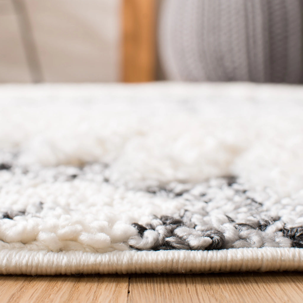 Moroccan Tassel Shag Area Rug, Ivory/Grey, 9' x 12' M1069