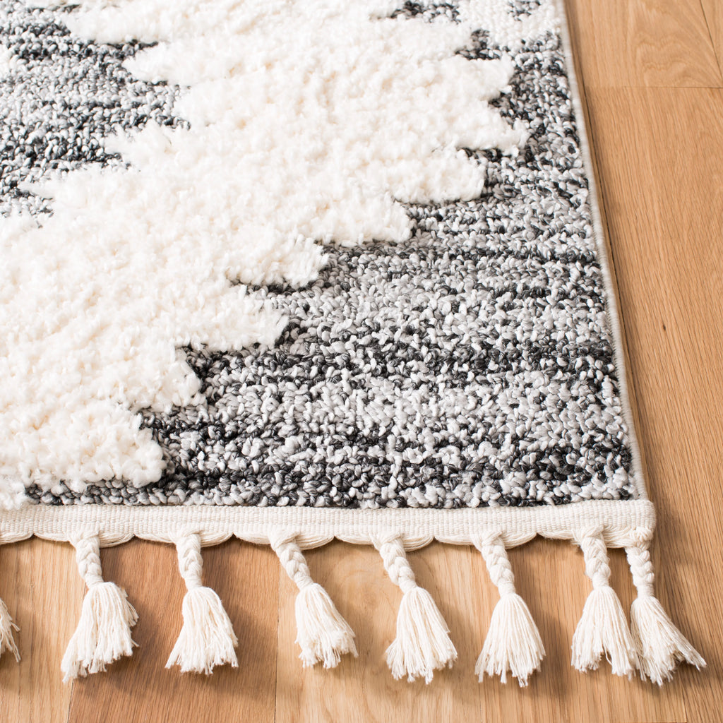 Moroccan Tassel Shag Area Rug, Ivory/Grey, 9' x 12' M1069