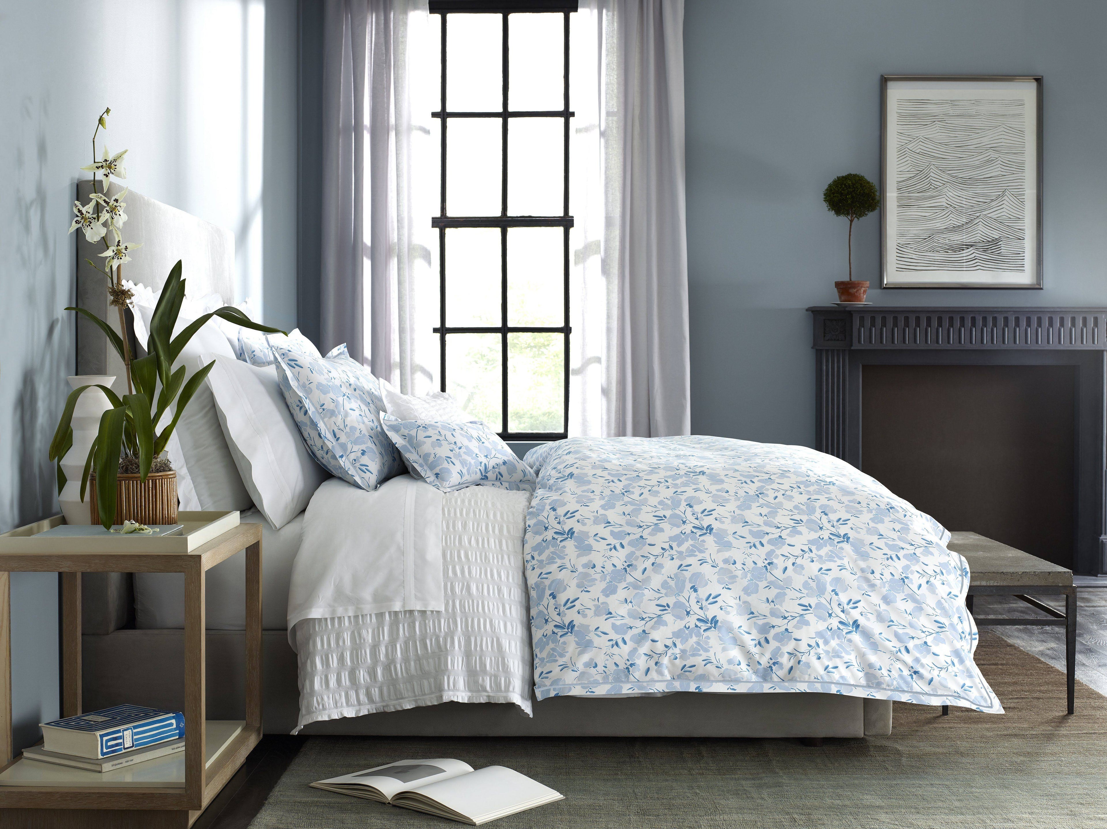 King Sham in Goldenrod L61448