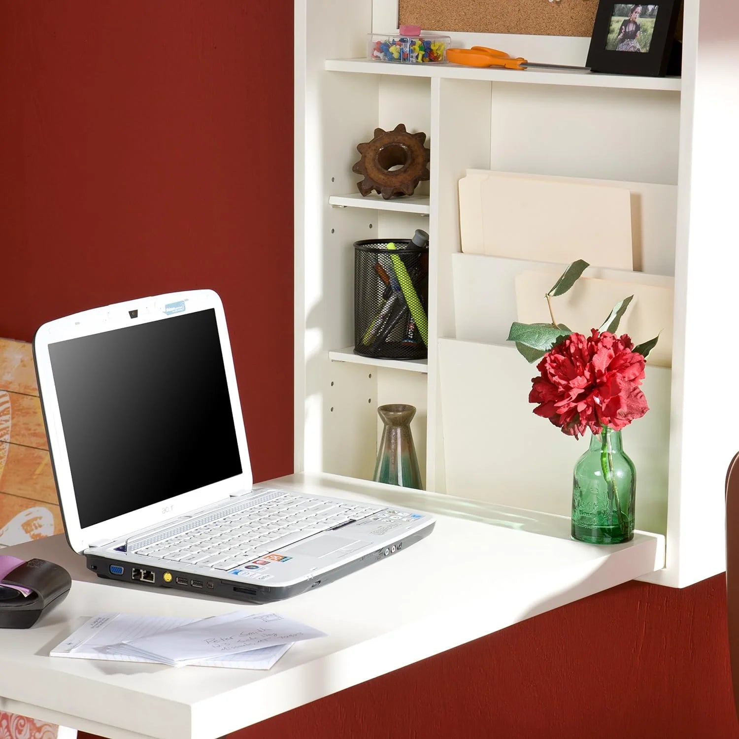 Antique White Convertible Desk N571